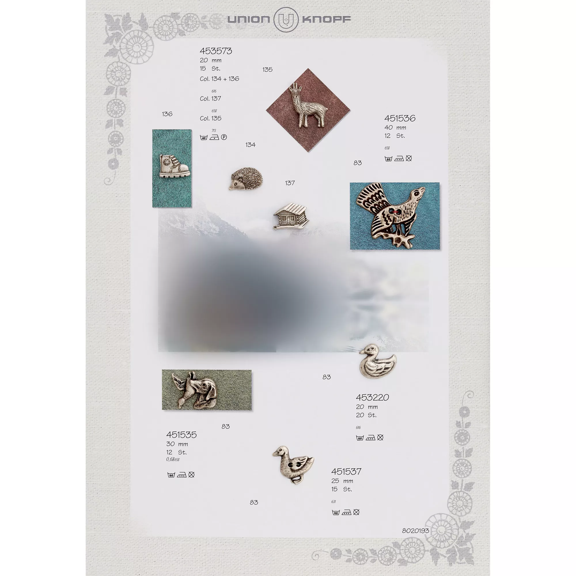 Metal button Hound 30mm silver