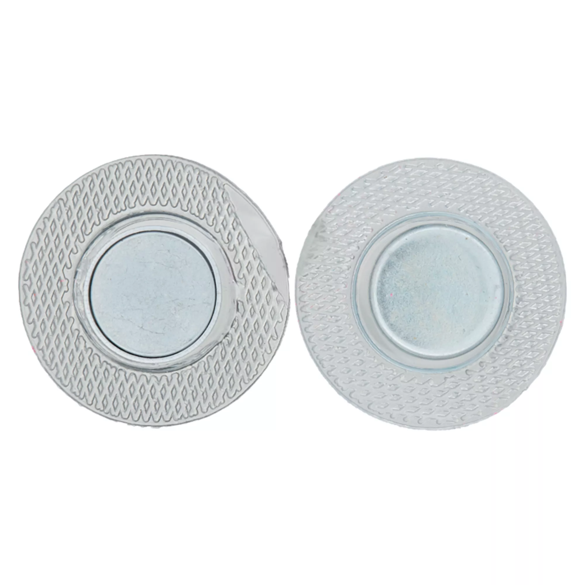 Magnetic fastener