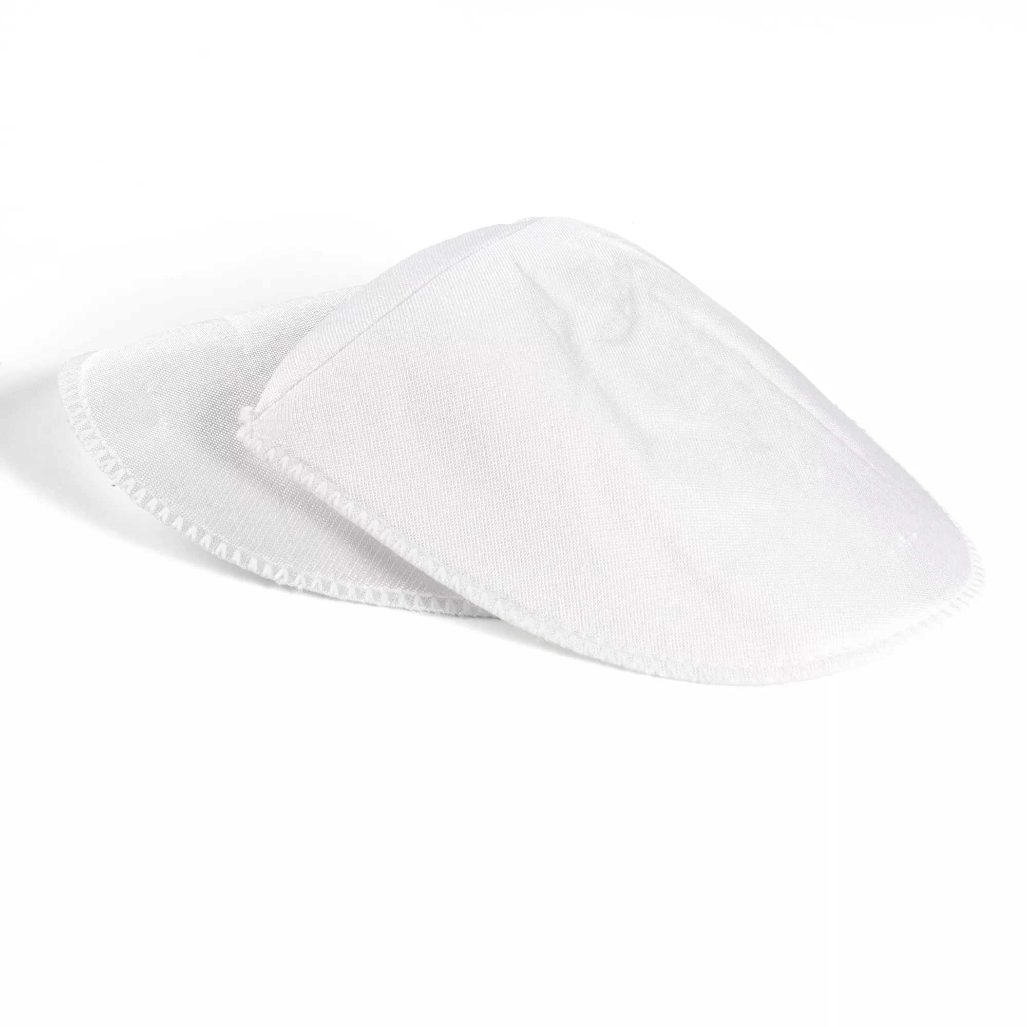 Shoulder pads with strap fastening