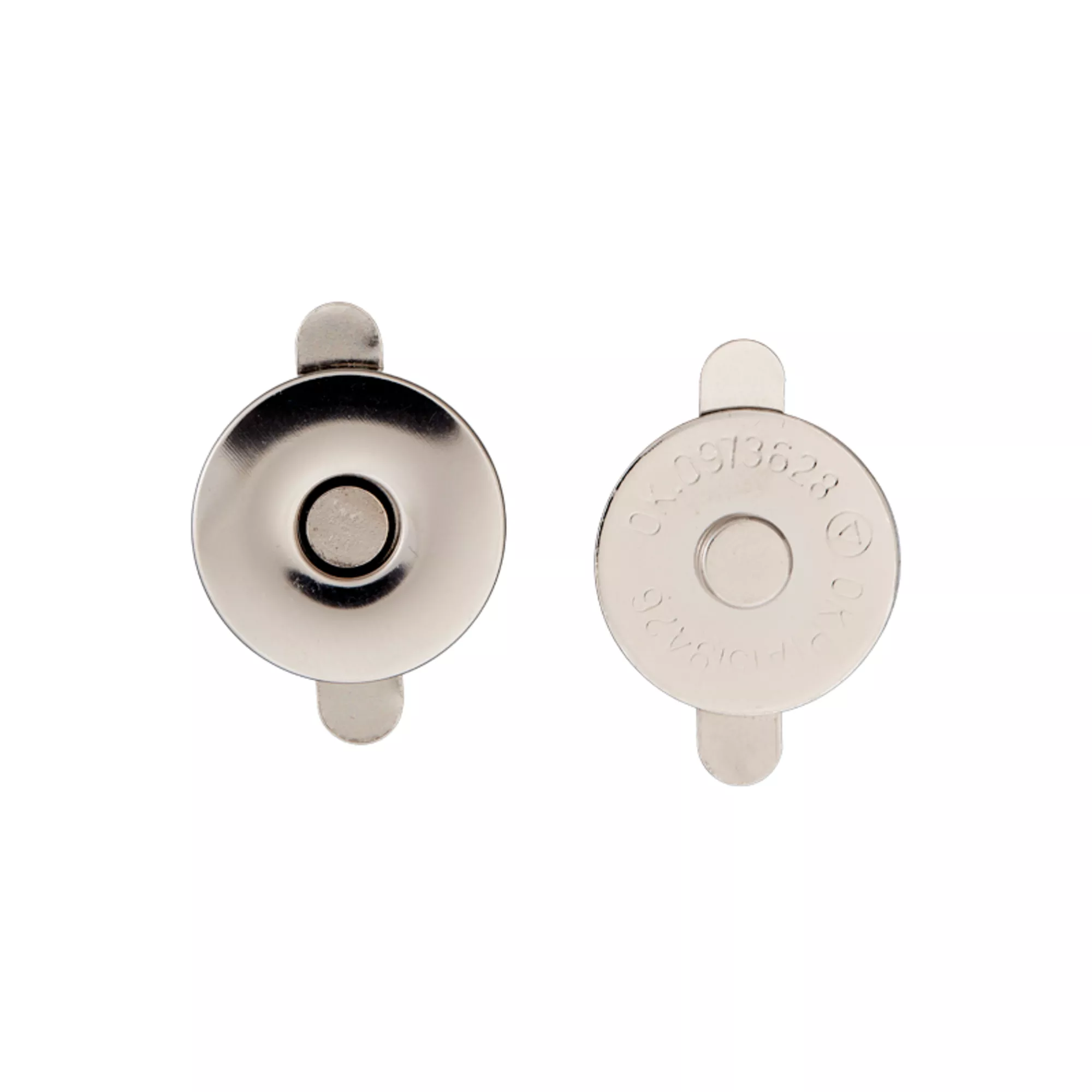 Magnetic fastener